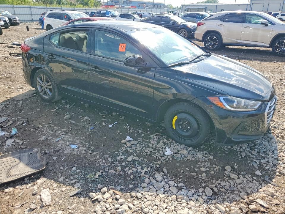 2018 HYUNDAI ELANTRA SEL 4