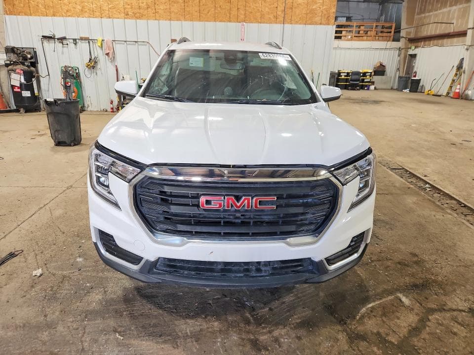 2022 GMC TERRAIN SLE 5