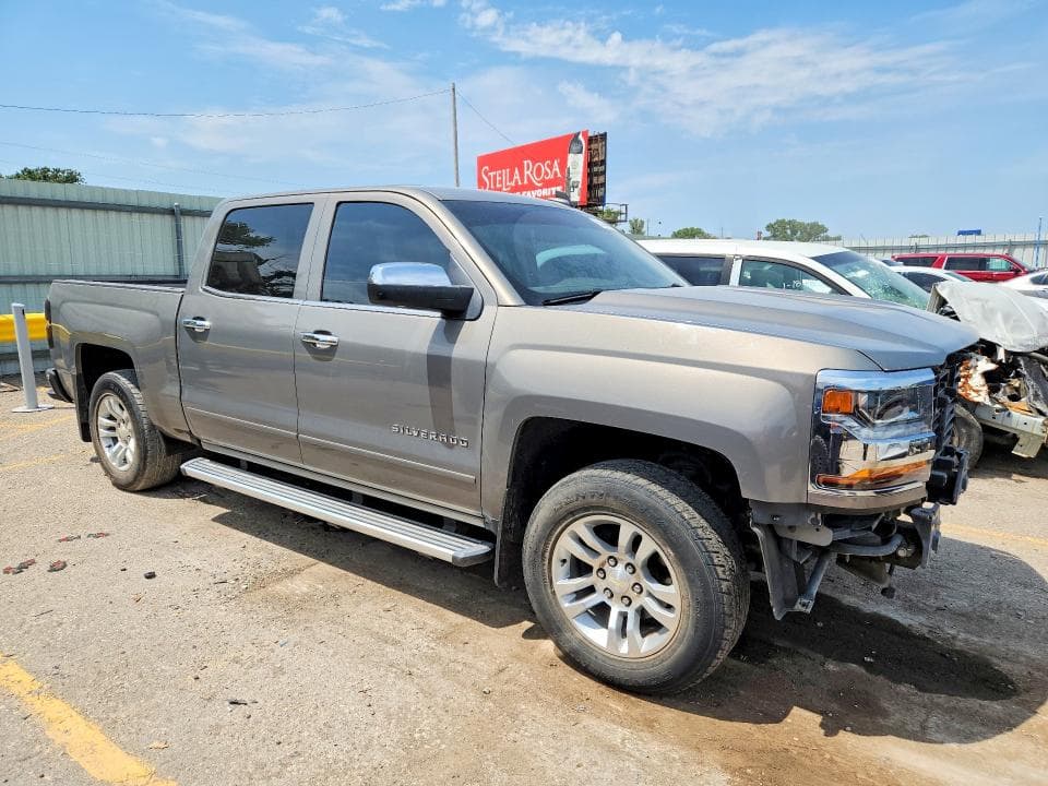 2017 CHEVROLET SILVERADO C1500 LT 4
