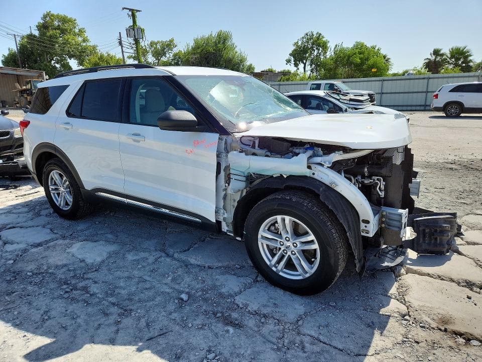 2023 FORD EXPLORER XLT 4