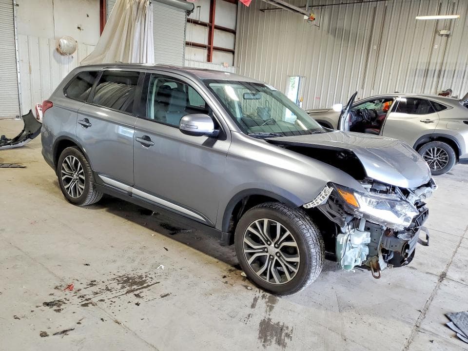 2017 MITSUBISHI OUTLANDER SE 4