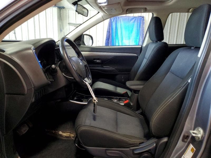 2017 MITSUBISHI OUTLANDER SE 7