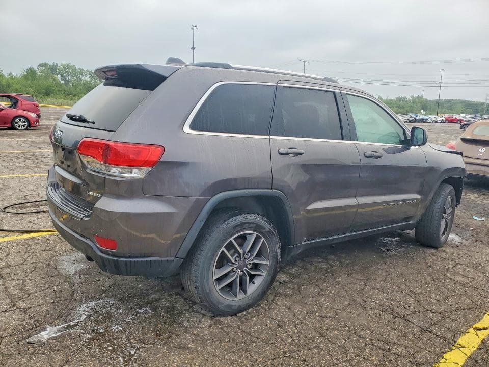 2019 JEEP GRAND CHEROKEE LAREDO 3