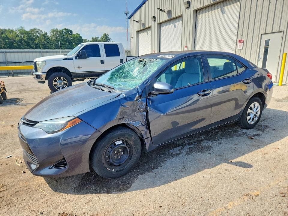 2017 TOYOTA COROLLA L - 1