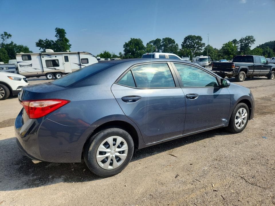 2017 TOYOTA COROLLA L 3
