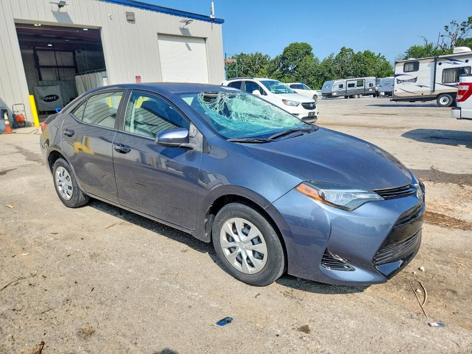 2017 TOYOTA COROLLA L 4