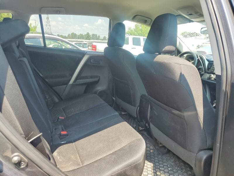 2017 TOYOTA RAV4 LE 11