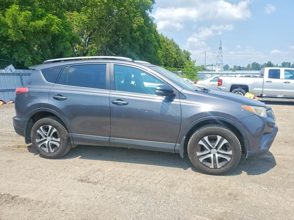 2017 TOYOTA RAV4 LE 4
