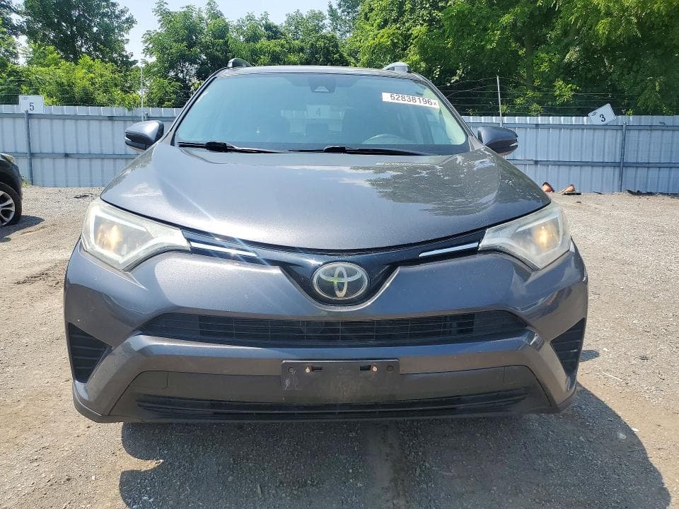 2017 TOYOTA RAV4 LE 5