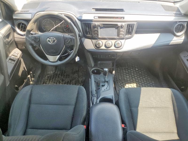 2017 TOYOTA RAV4 LE 8