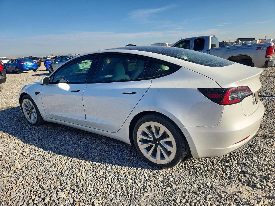 2021 TESLA MODEL 3 2