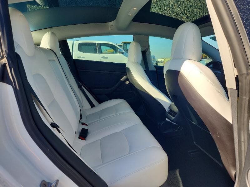 2021 TESLA MODEL 3 10