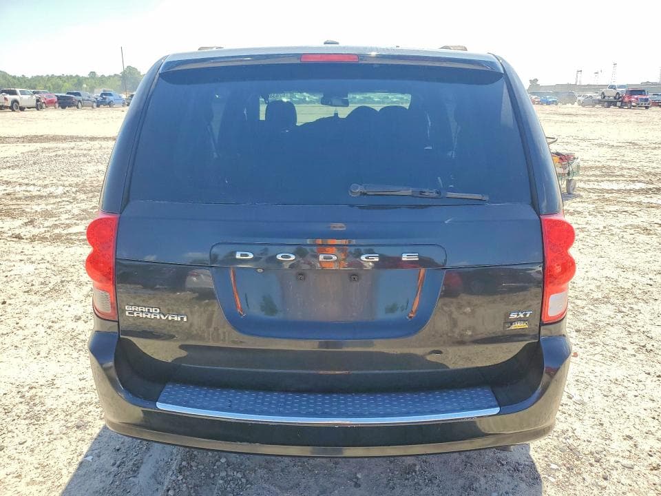 2018 DODGE GRAND CARAVAN SXT 6