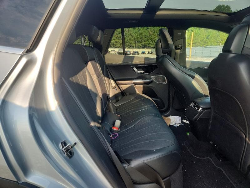 2023 MERCEDES-BENZ EQE SUV 350 4MATIC 10