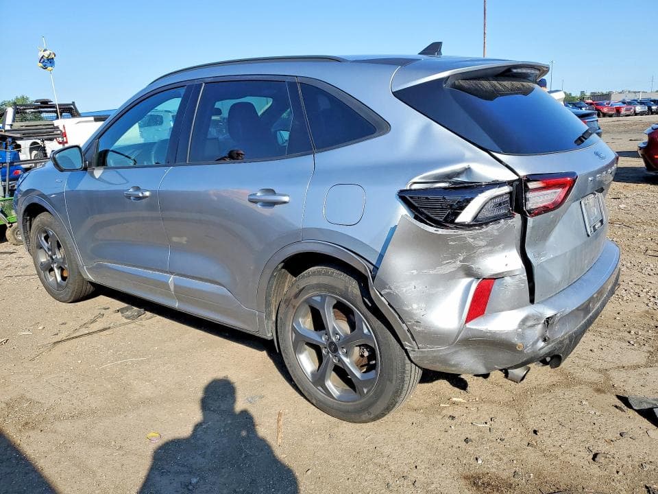 2023 FORD ESCAPE ST LINE SELECT 2