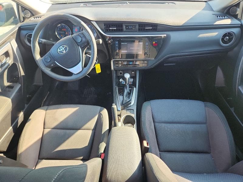 2018 TOYOTA COROLLA LE 8