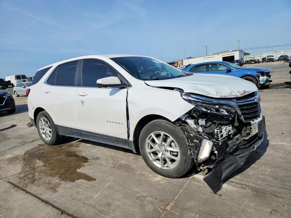 2022 CHEVROLET EQUINOX LT 4