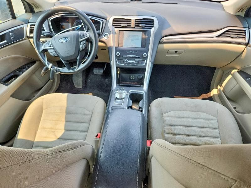 2019 FORD FUSION SE 8