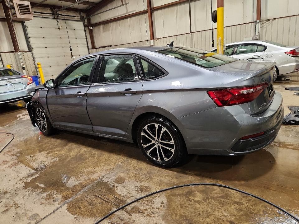 2023 VOLKSWAGEN JETTA SPORT 2