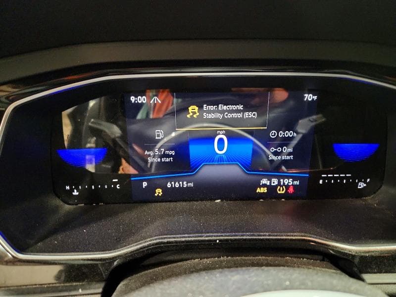 2023 VOLKSWAGEN JETTA SPORT 9