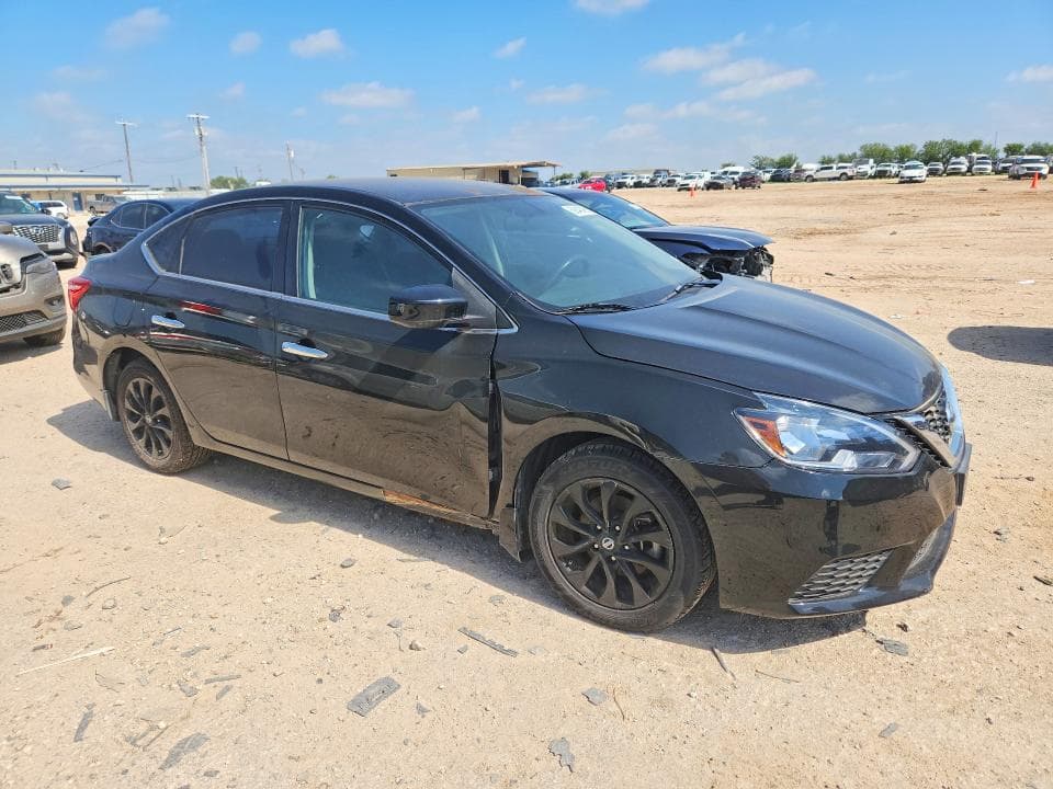 2018 NISSAN SENTRA S 4
