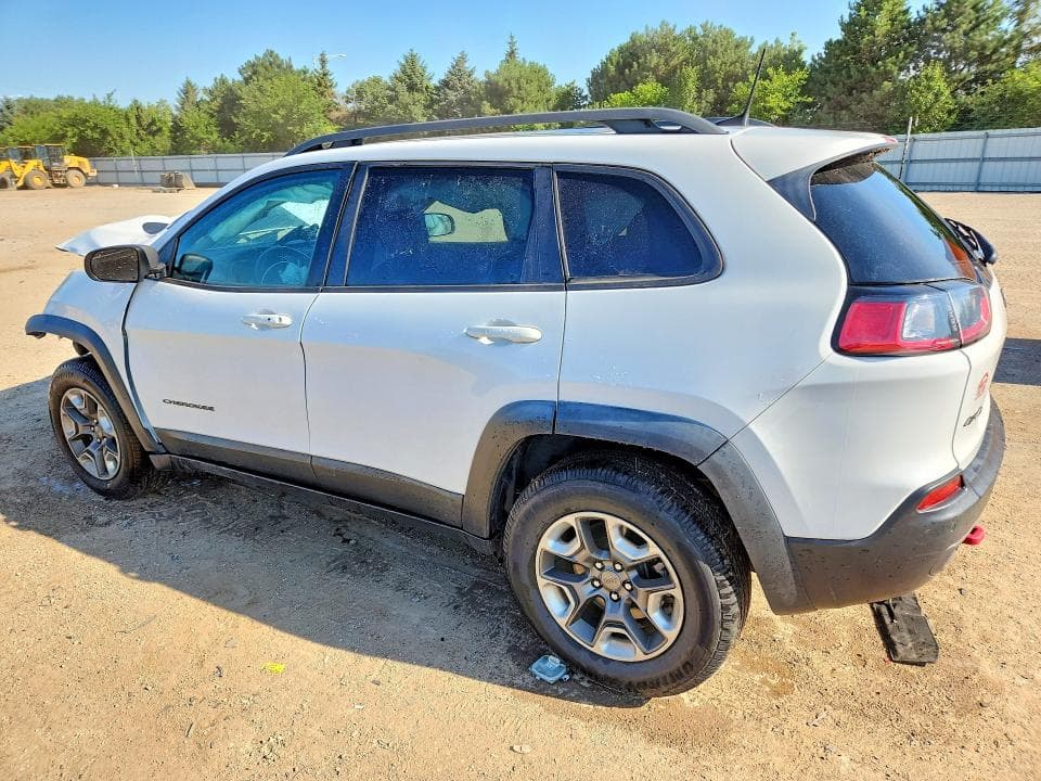 2019 JEEP CHEROKEE TRAILHAWK 2