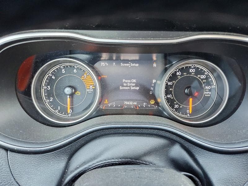 2019 JEEP CHEROKEE TRAILHAWK 9