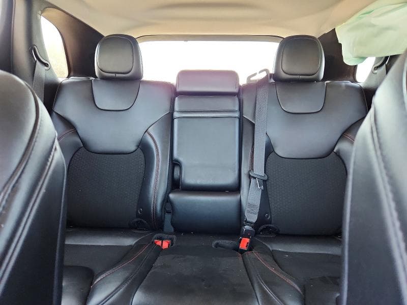 2019 JEEP CHEROKEE TRAILHAWK 10