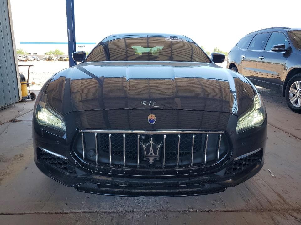 2018 MASERATI QUATTROPORTE S 5