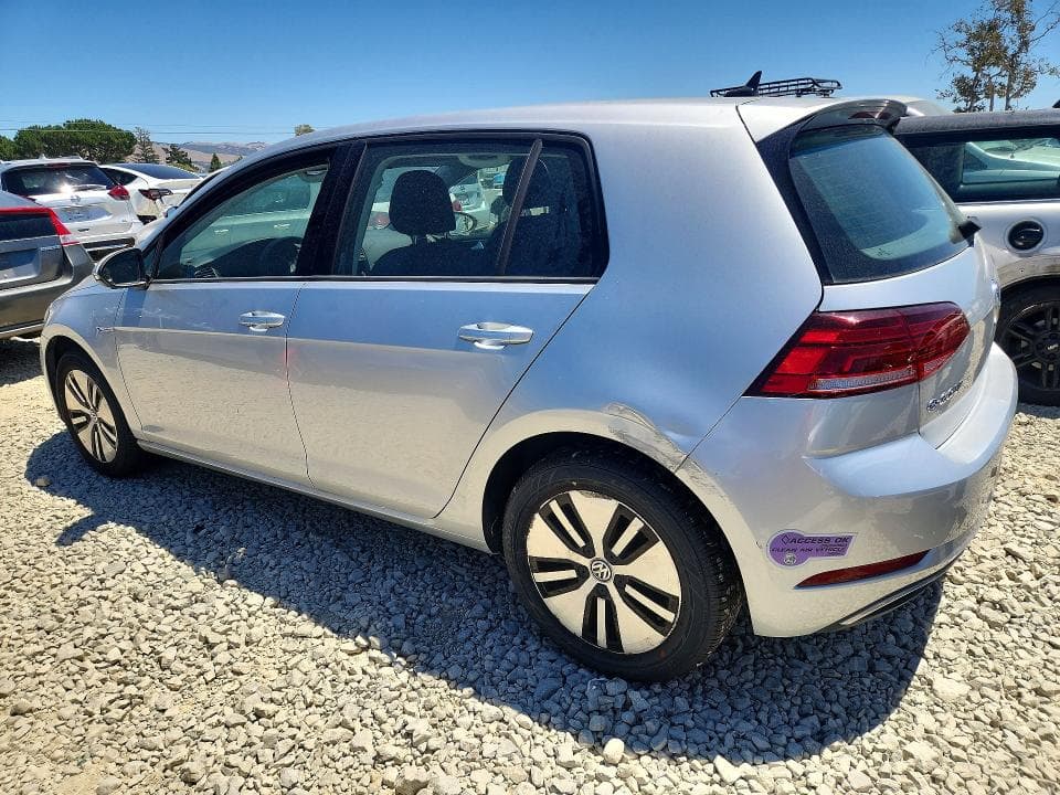 2019 VOLKSWAGEN E-GOLF SE 2