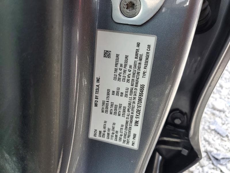 2024 TESLA MODEL 3 13