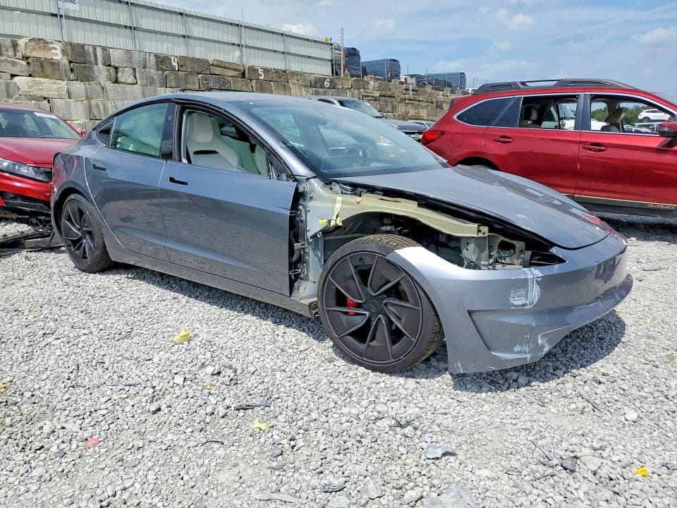2024 TESLA MODEL 3 4
