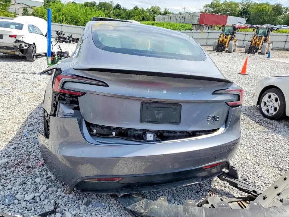 2024 TESLA MODEL 3 6