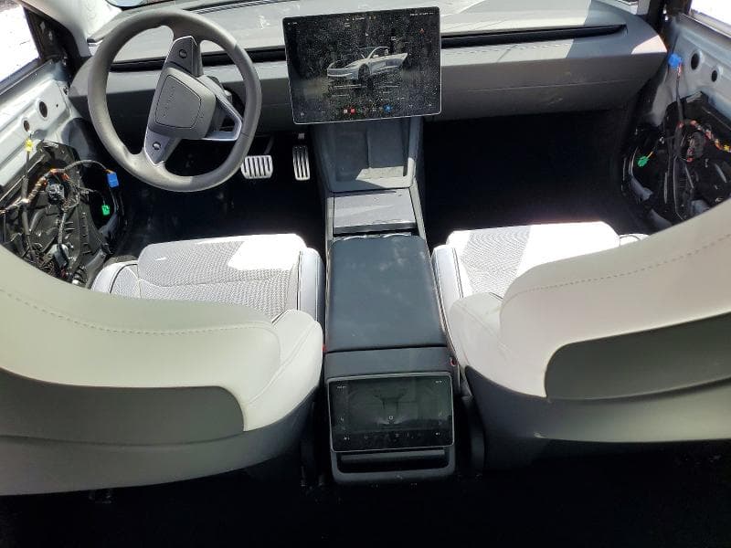 2024 TESLA MODEL 3 8