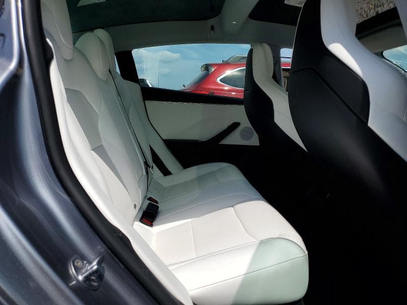 2024 TESLA MODEL 3 10