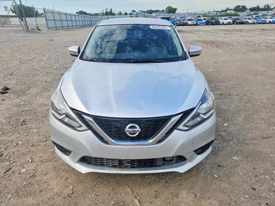 2018 NISSAN SENTRA SV 5