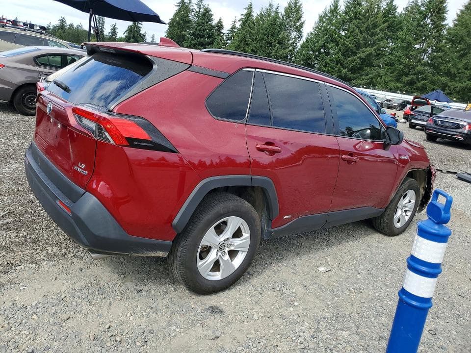 2021 TOYOTA RAV4 LE 3