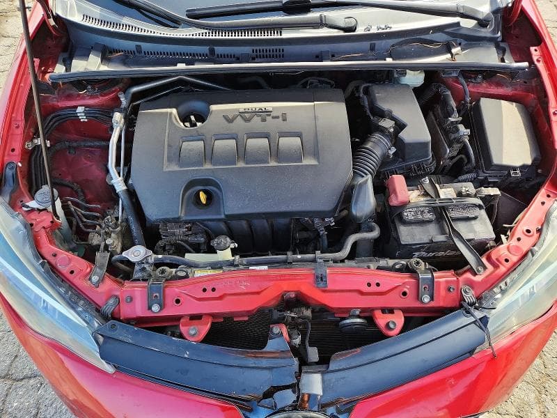 2018 TOYOTA COROLLA LE 11