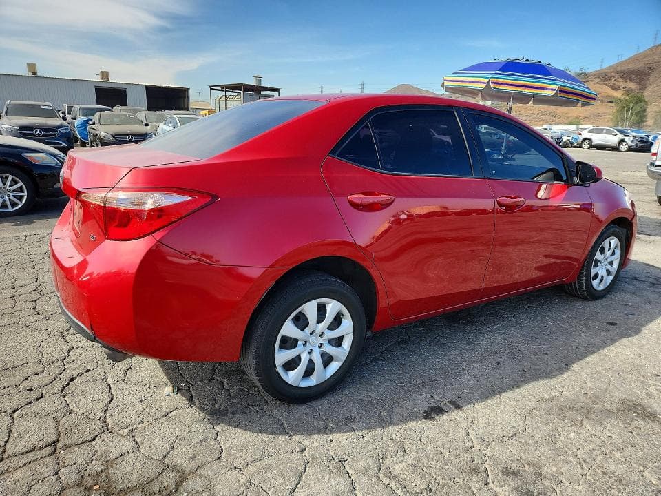 2018 TOYOTA COROLLA LE 3