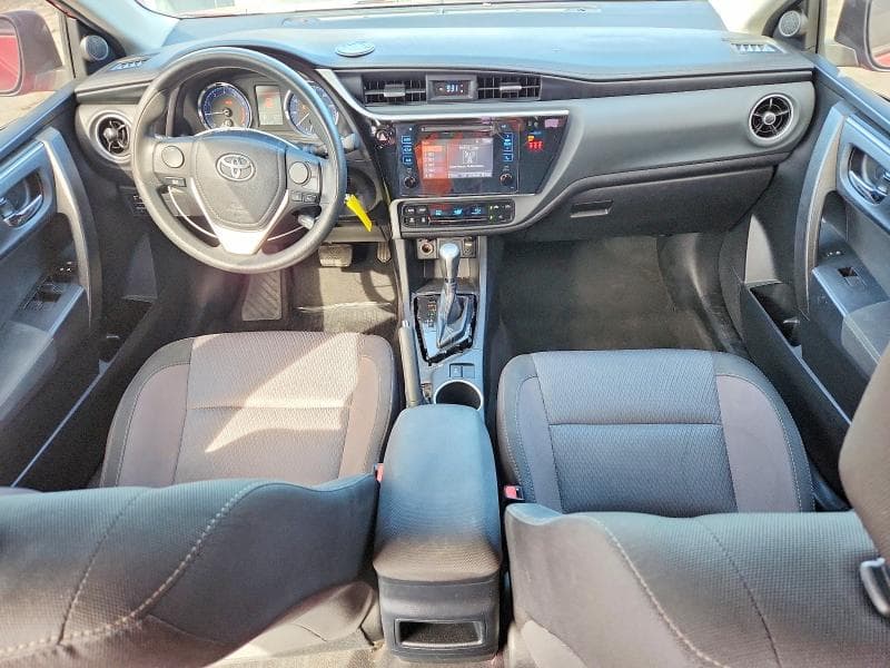 2018 TOYOTA COROLLA LE 8