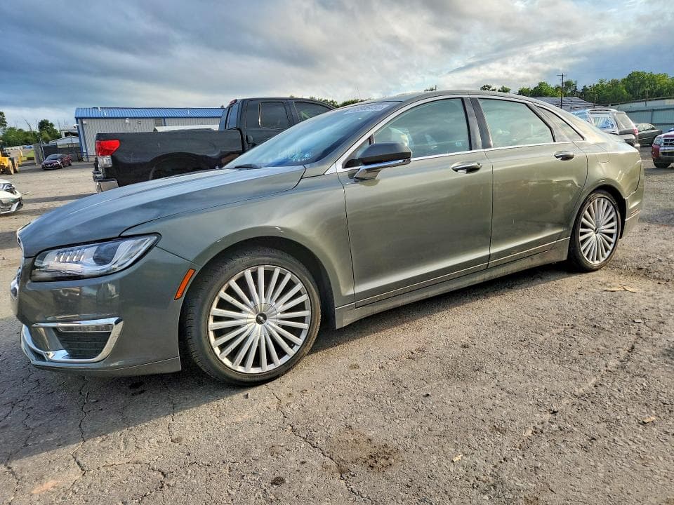 2017 LINCOLN MKZ RESERVE - 1