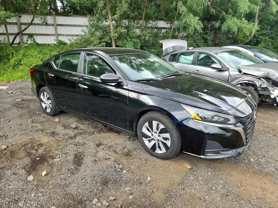 2025 NISSAN ALTIMA S 4
