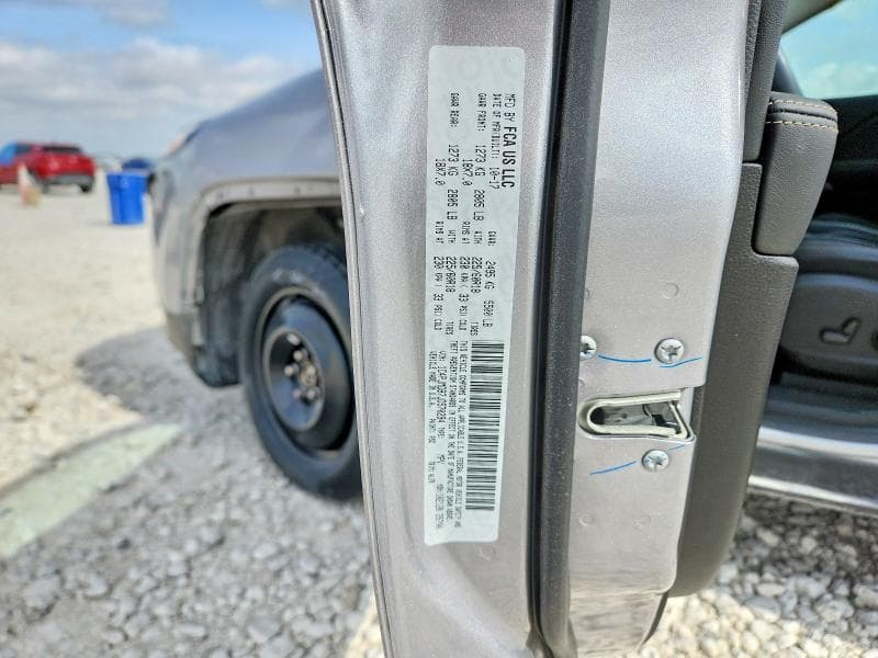 2018 JEEP CHEROKEE LIMITED 12