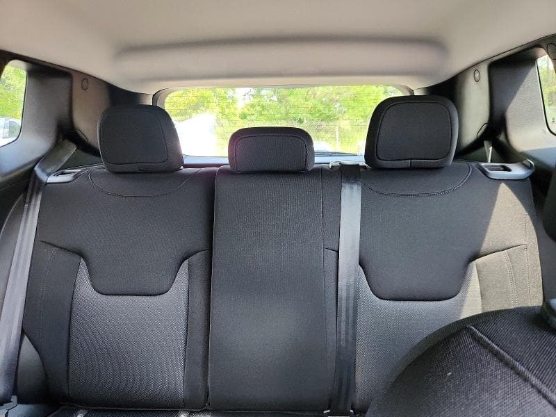 2023 JEEP RENEGADE LATITUDE 10