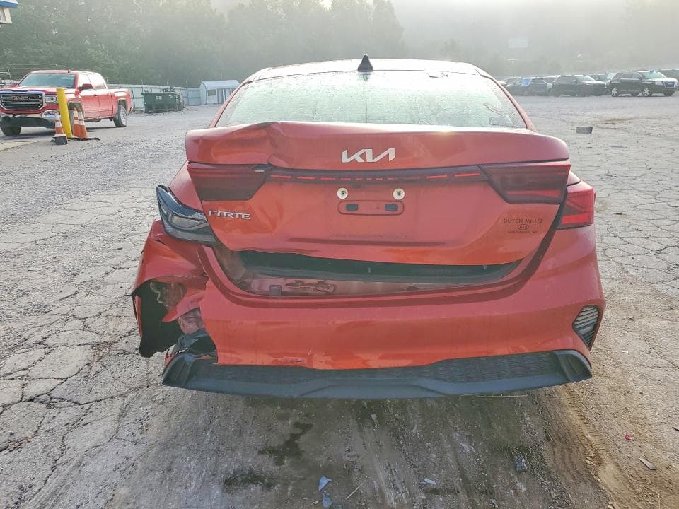 2022 KIA FORTE 6