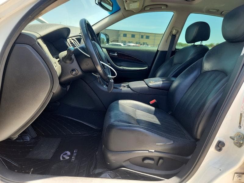 2017 INFINITI QX50 BASE BASE 8