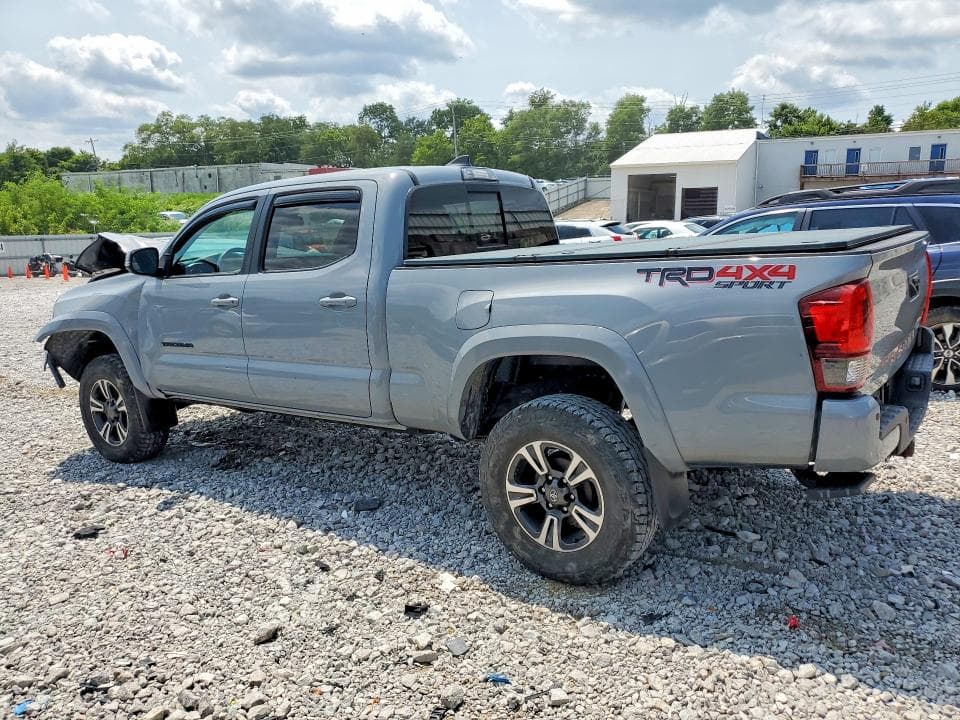2018 TOYOTA TACOMA TRD SPORT 2