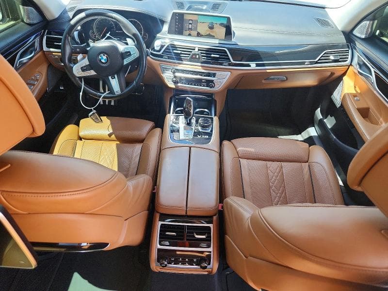 2019 BMW M760 XI XI 8