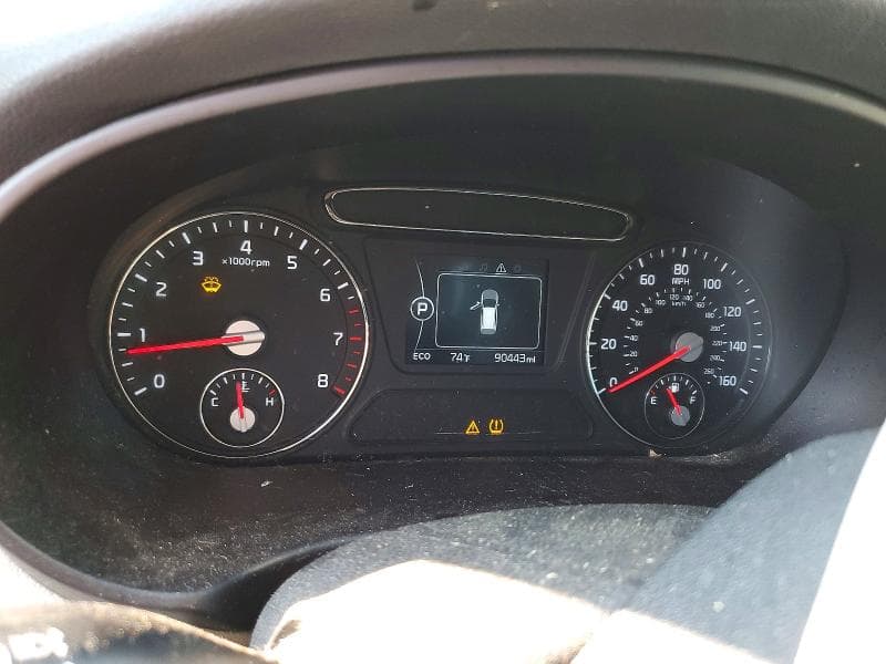 2017 KIA SORENTO EX 9