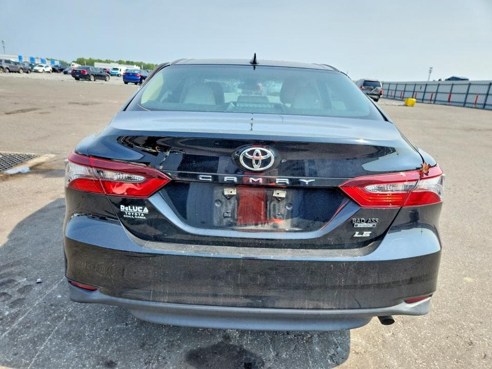 2022 TOYOTA CAMRY LE 6